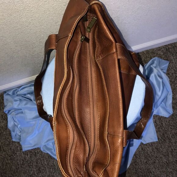 Genuine Leather Made In Colombia S.A Unisex Bag - Picture 14 of 16